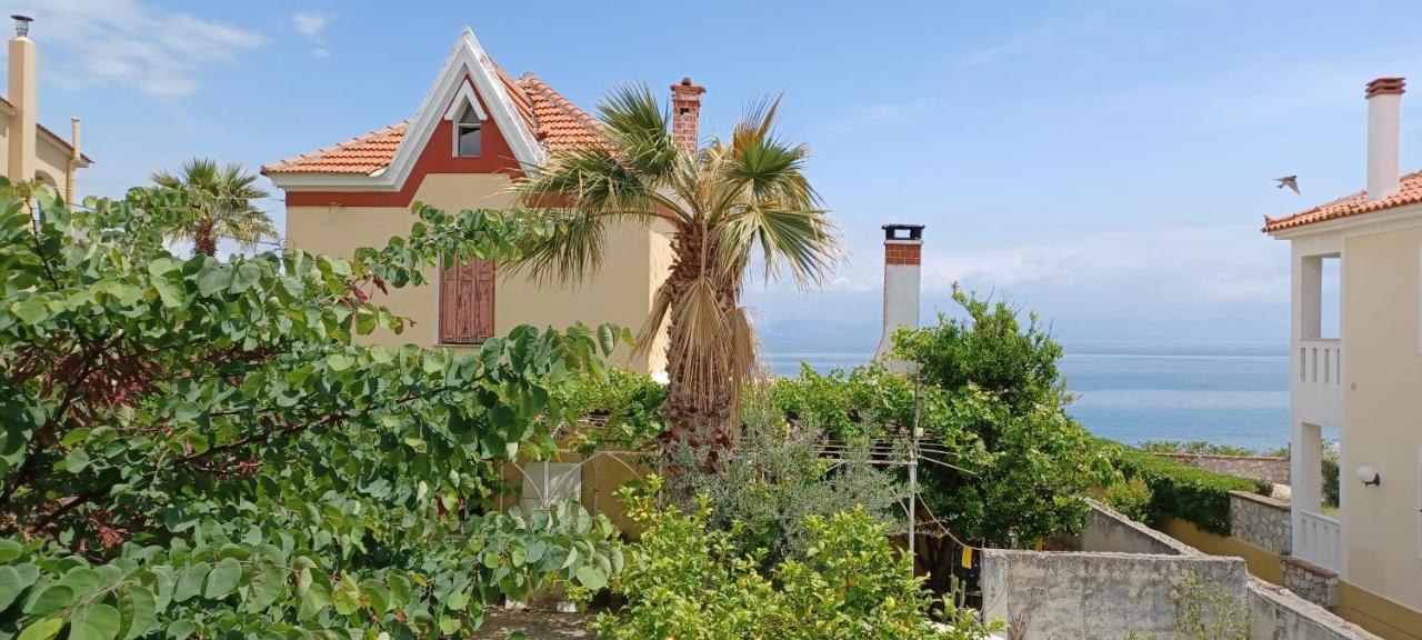 Seaview Luxury Apartment Mytilíni Zewnętrze zdjęcie