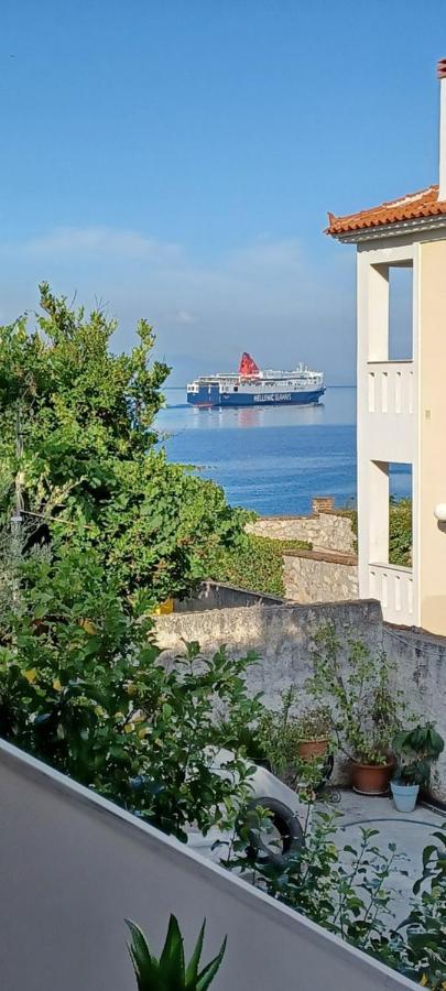 Seaview Luxury Apartment Mytilíni Zewnętrze zdjęcie