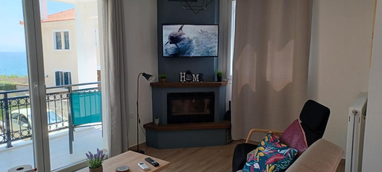 Seaview Luxury Apartment Mytilíni Zewnętrze zdjęcie